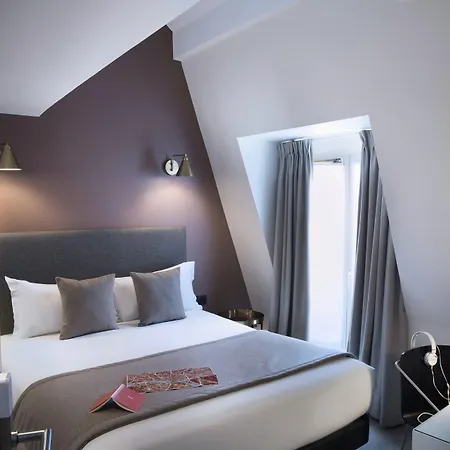 Brady Hotel 3*